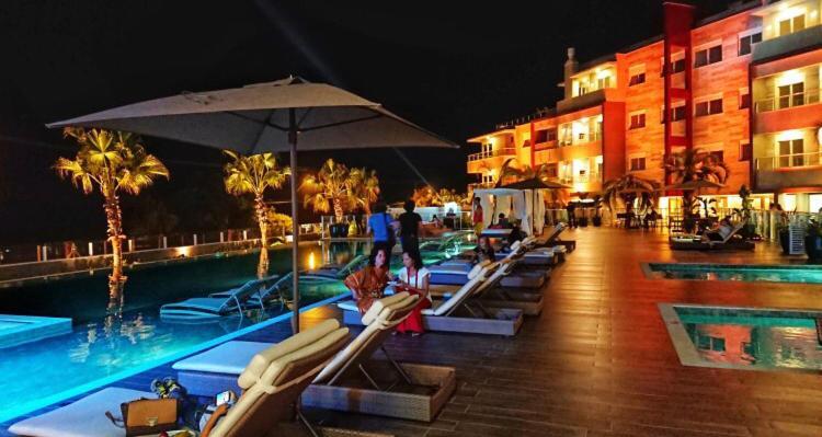 Lindo apto Campeche com ótima area de lazer perto da praia Florianopolis Exterior foto